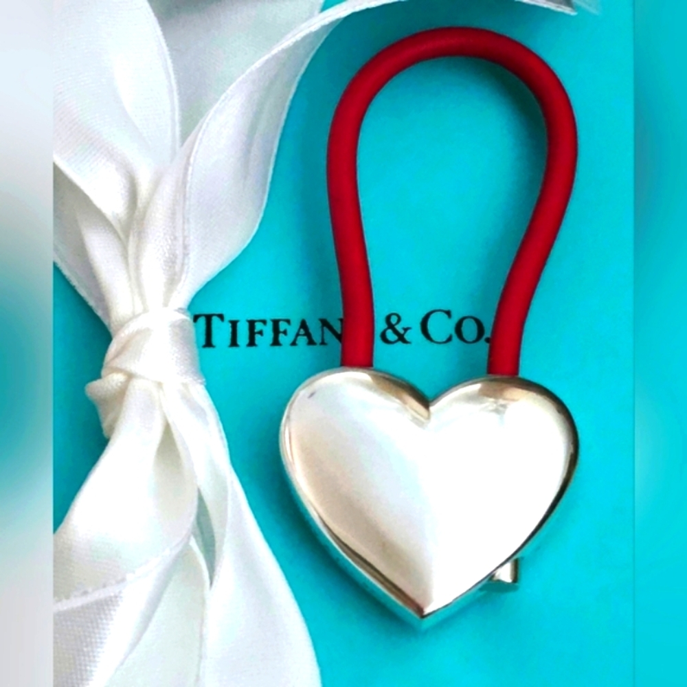 Tiffany & Co 925 Sterling Silver Puffed Heart Key Ring/Bag Charm